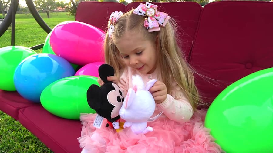 ماجراهای دیانا و روما - پرنسس دیانا و تخم مرغ های شانسی غول پیکر